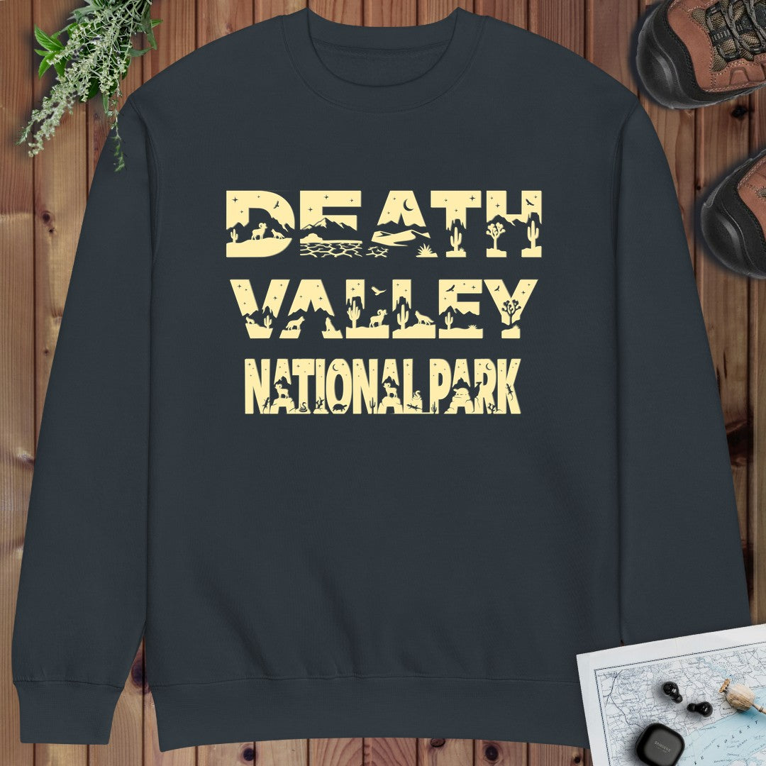 Death Valley National Park Graphic Crewneck Sweatshirt in Navy