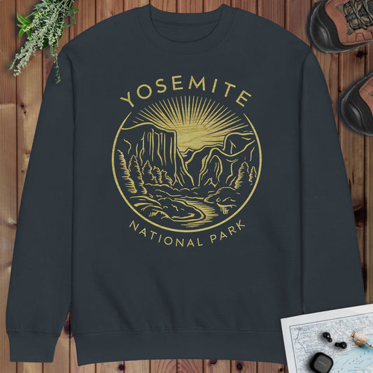 Yosemite National Park Valley Outline Art Crewneck Sweatshirt in Navy