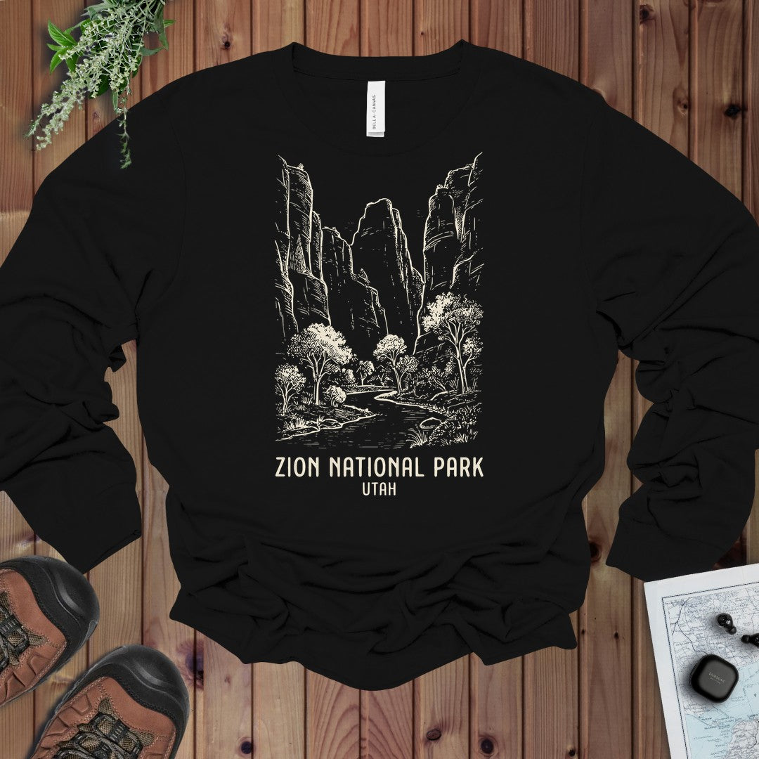 Zion National Park Long Sleeve T-Shirt in Black