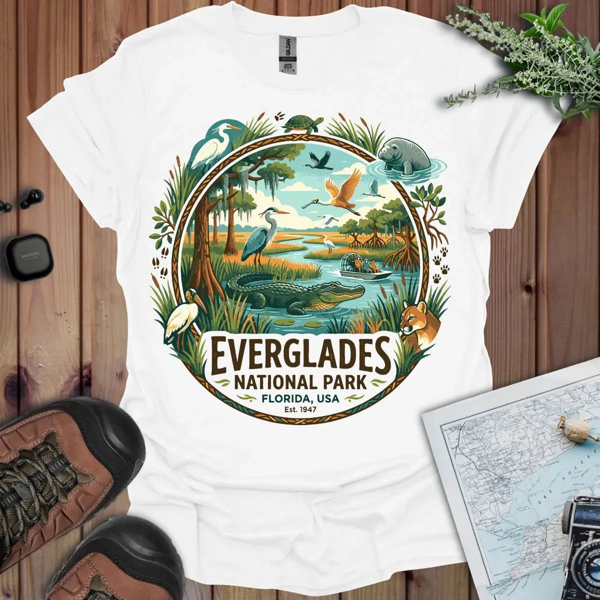 Everglades National Park animals graphic t-shirt alternate apparel color or product angle