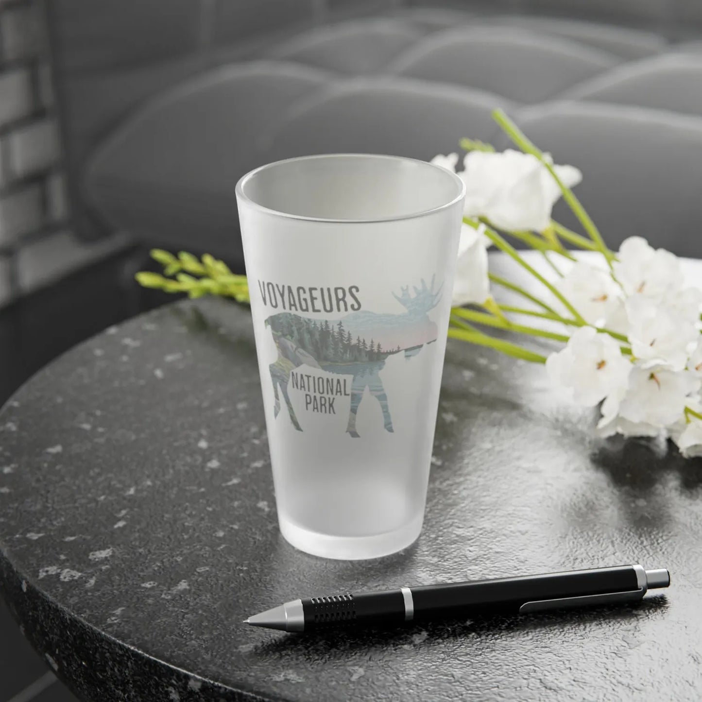 Voyageurs National Park moose frosted pint glass design detail or product variation
