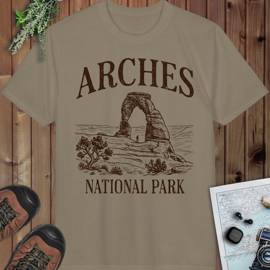 Arches National Park Rustic Performance T-Shirt in Prairie Dust