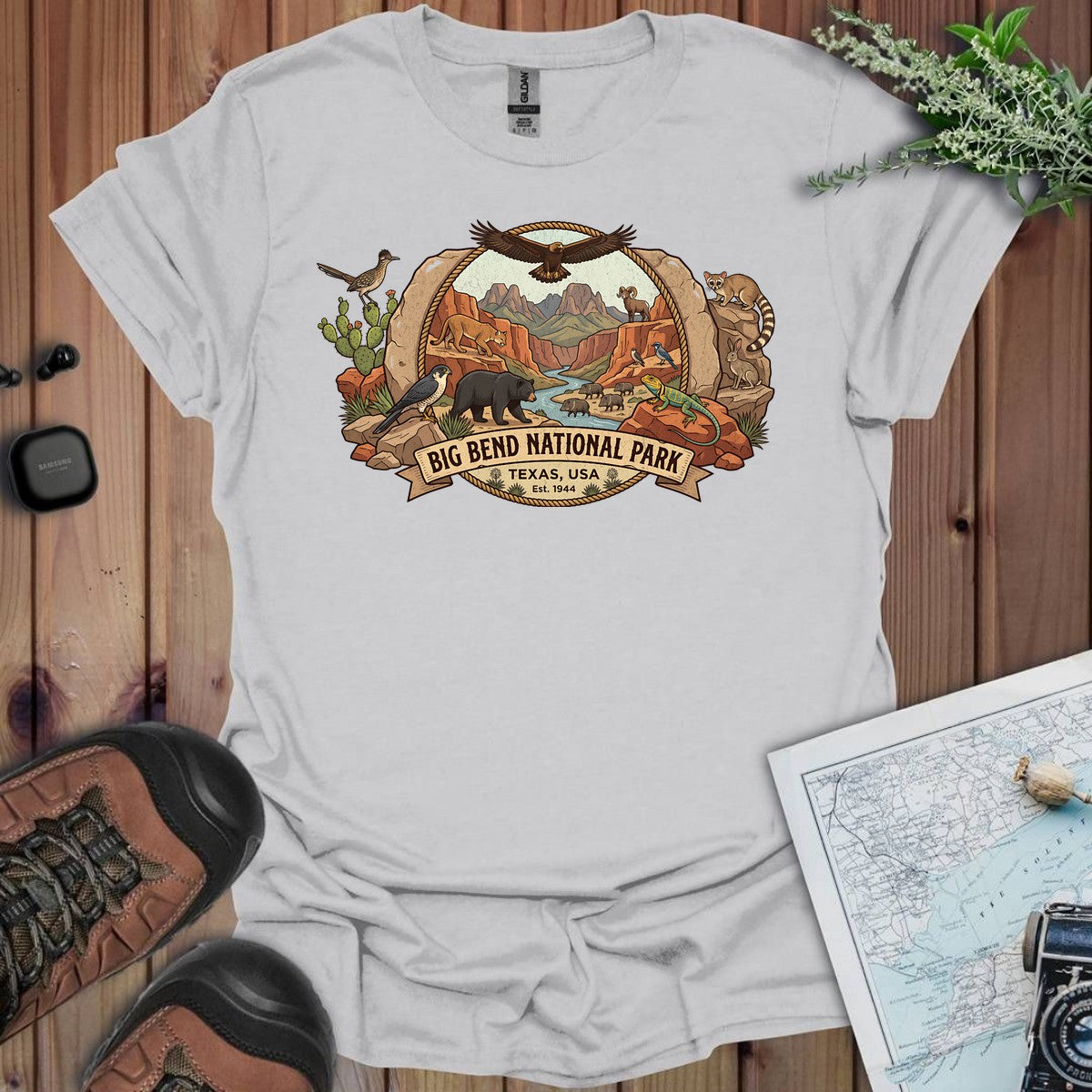 Big Bend National Park Emblem Graphic T-Shirt in Ice Grey