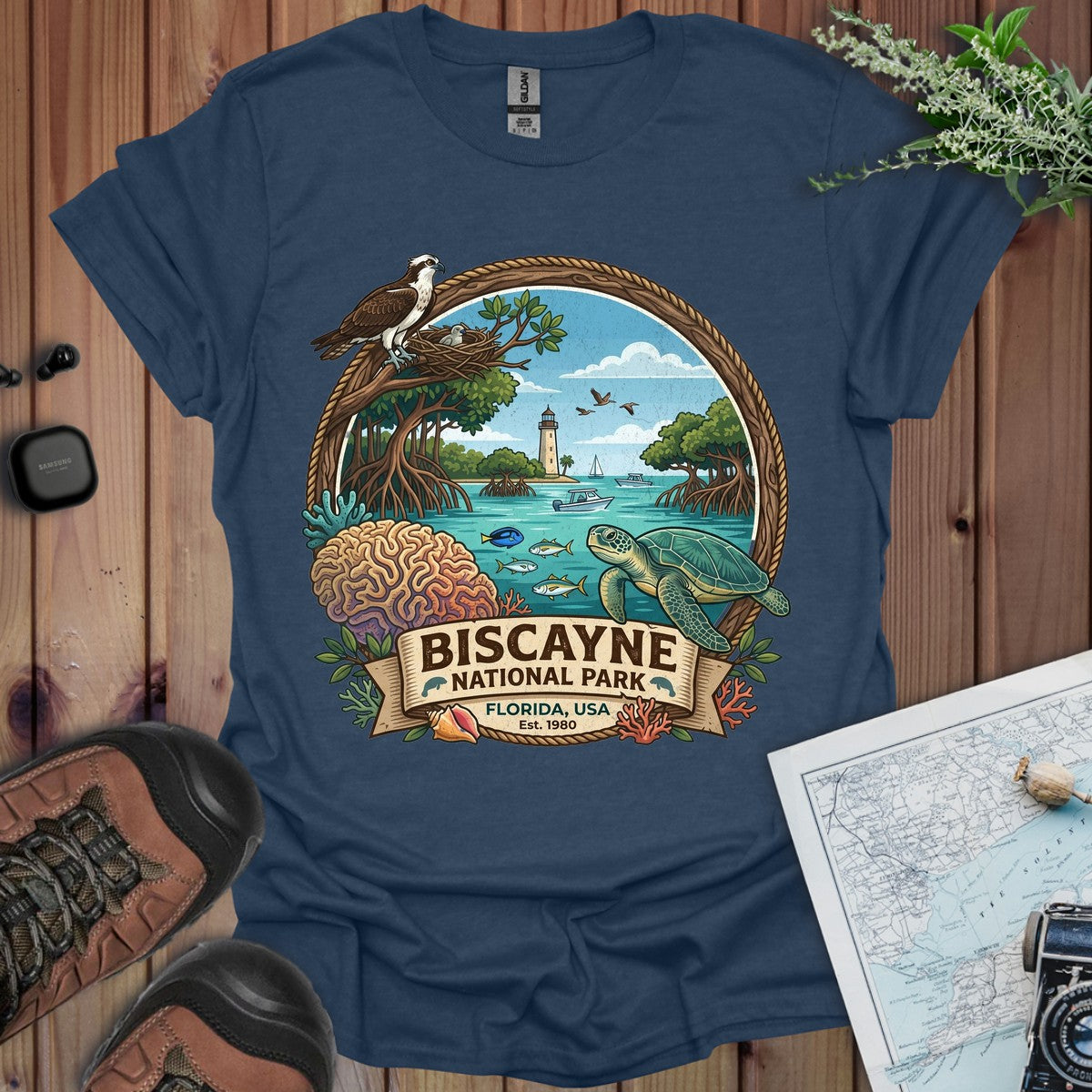 Biscayne National Park Graphic T-Shirt in Heather Navy
