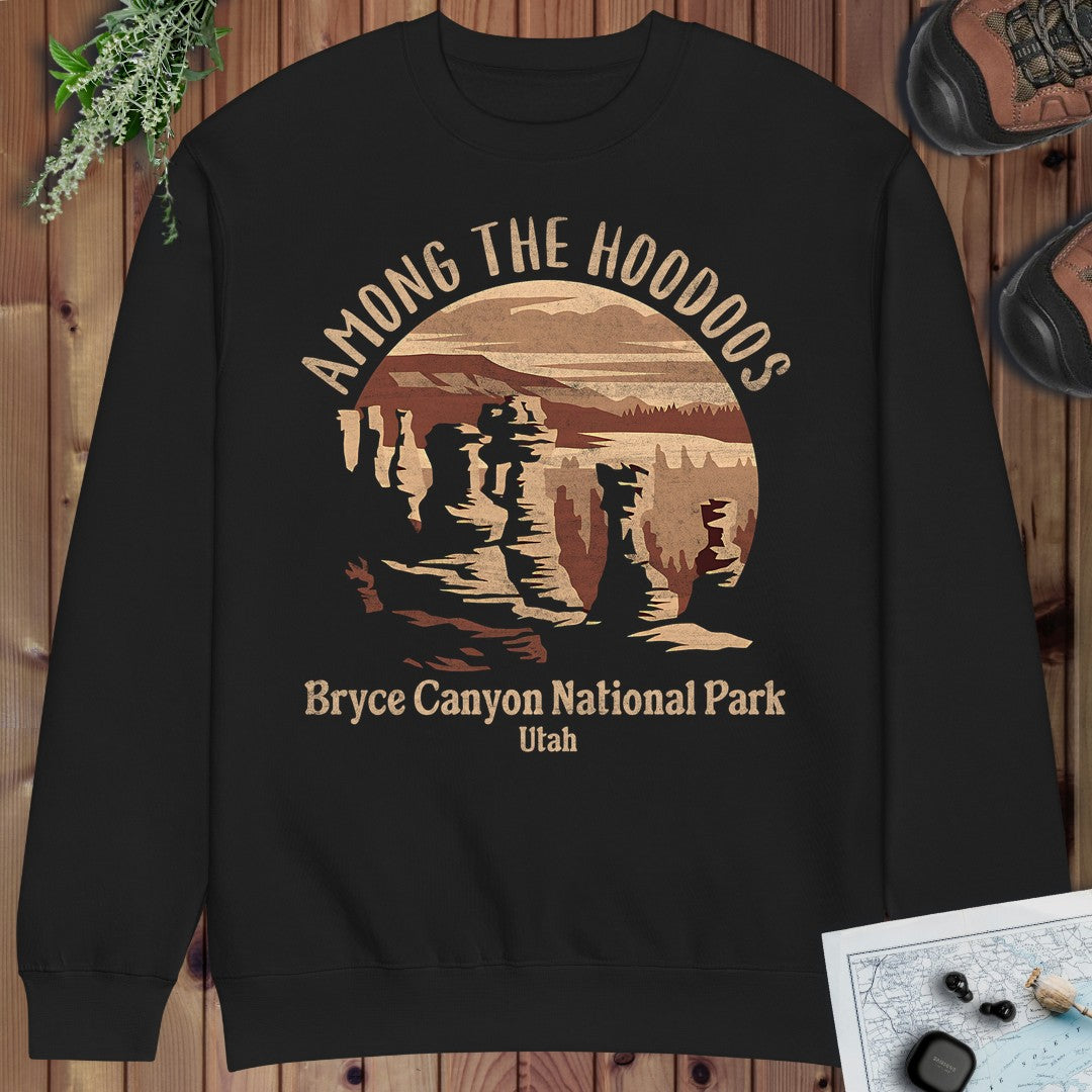 Bryce Canyon Crewneck Sweatshirt Among The Hoodoos in Black