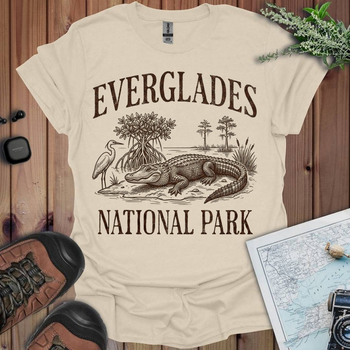 Everglades National Park Rustic Graphic T-Shirt in Natural