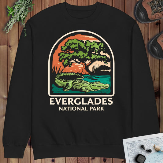 Everglades National Park Unisex Fit Alligator Tee Crewneck Sweatshirt in Black