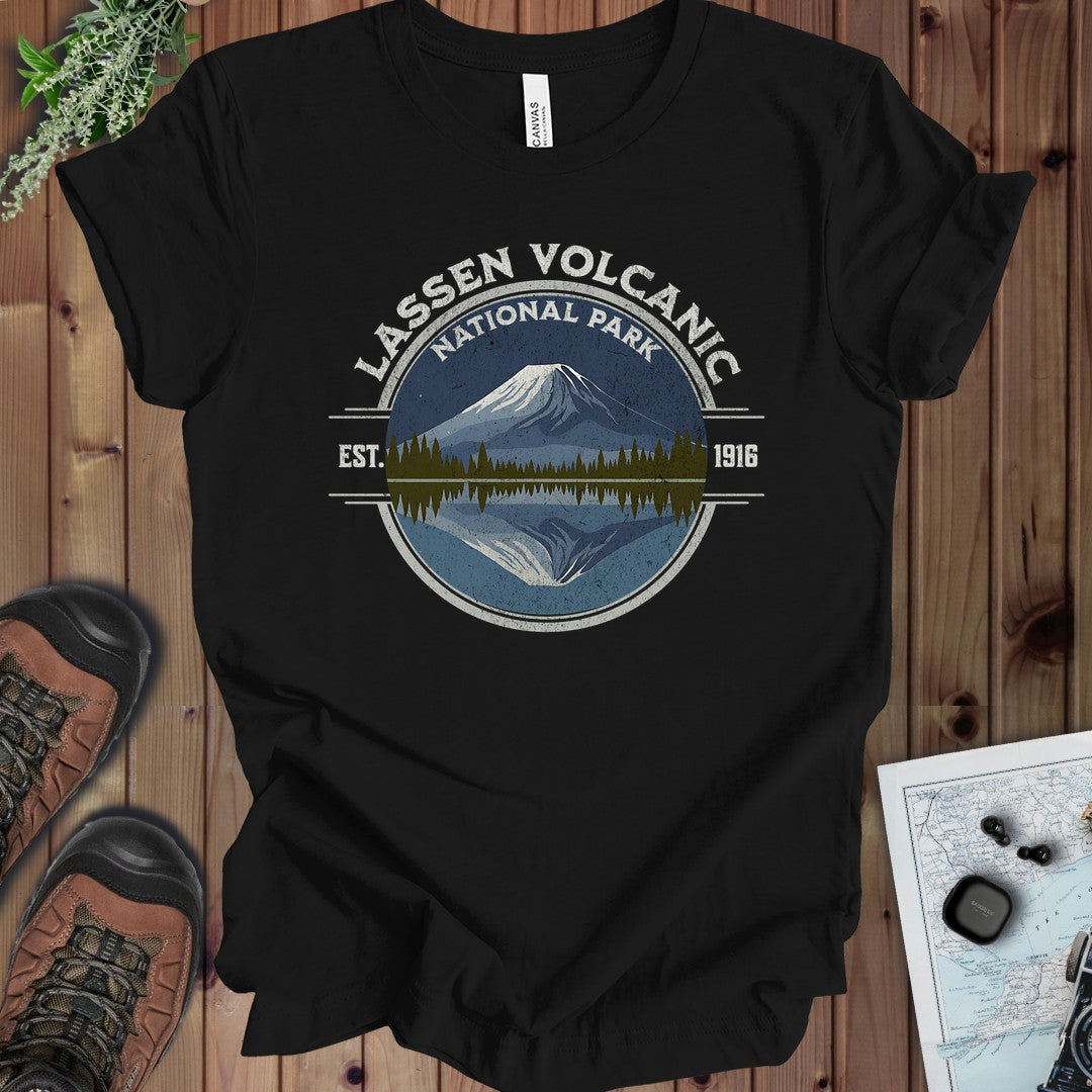 Lassen Volcanic National Park T- Shirt Kids Graphic T-Shirt in Black