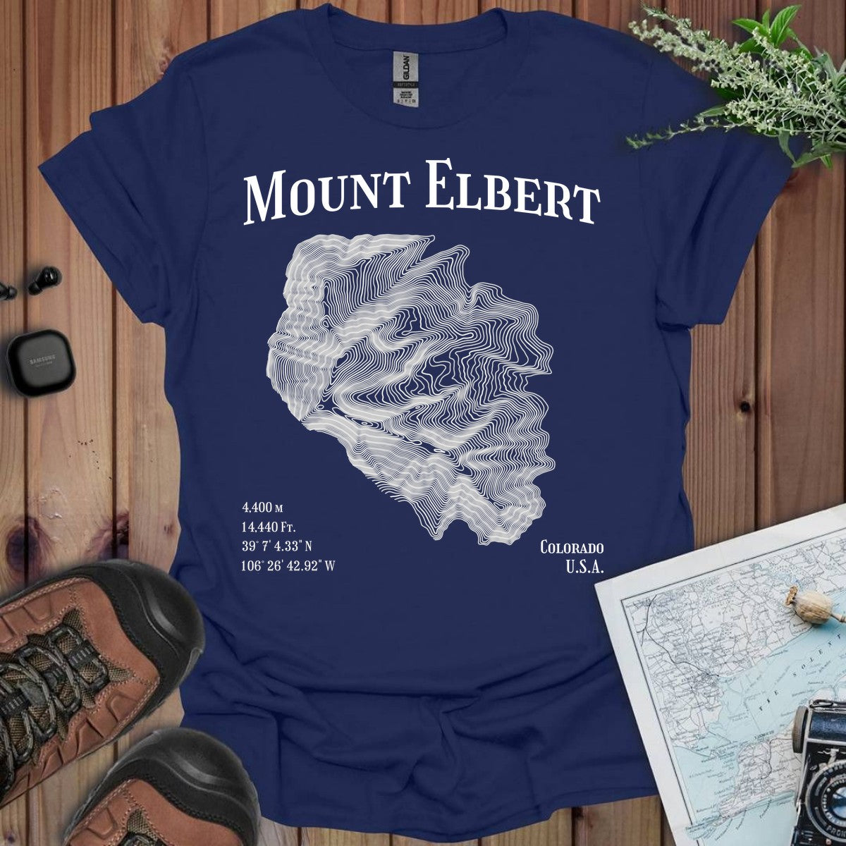 Mount Elbert Topo Lines T-Shirt in Navy