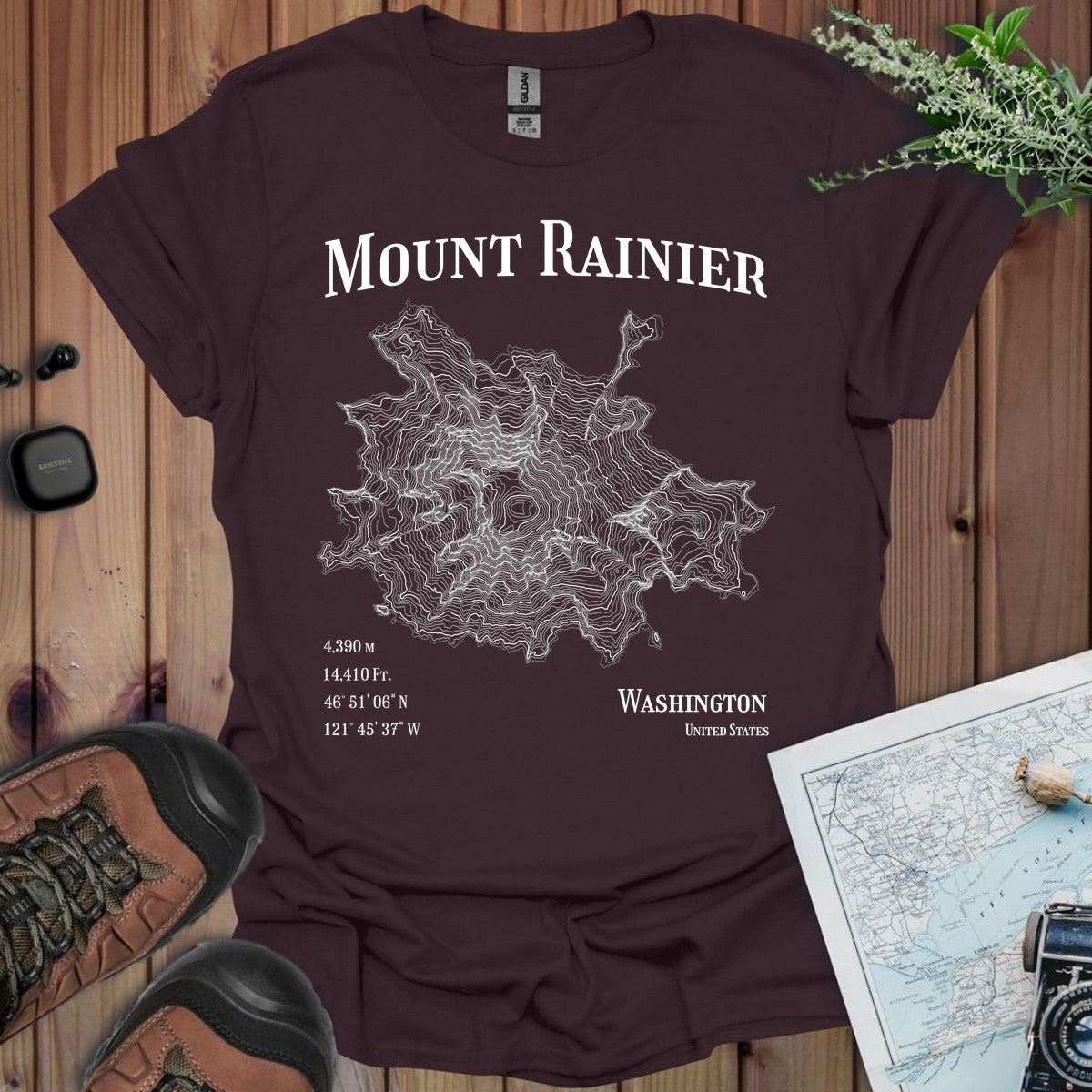 Mount Rainier Mountain Topo T-shirt in Dark Chocolate