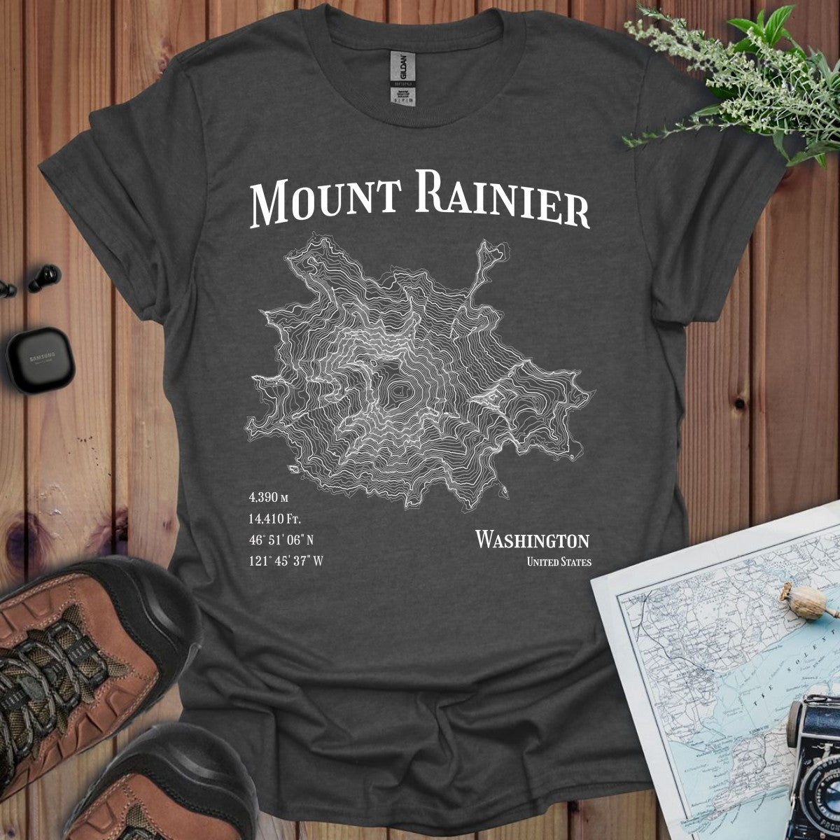 Mount Rainier Mountain Topo T-shirt in Dark Heather