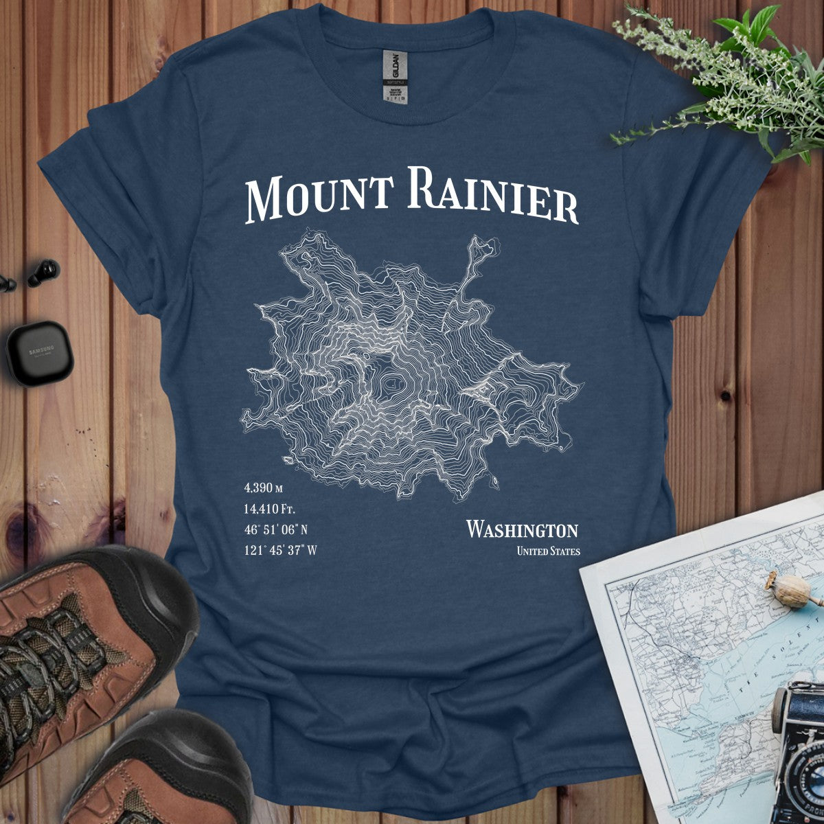 Mount Rainier Mountain Topo T-shirt in Heather Navy