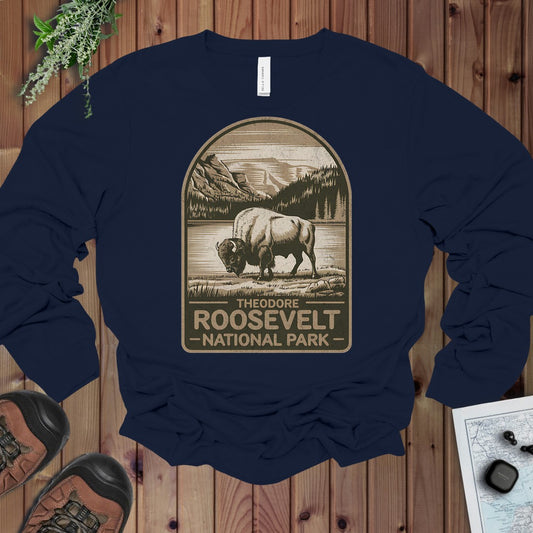 Theodore Roosevelt National Park Rustic Western Buffalo Long Sleeve T-Shirt in Navy