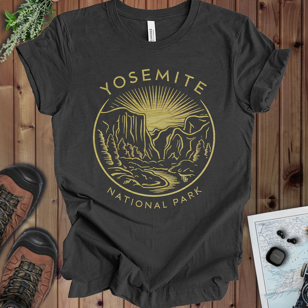 Yosemite National Park Valley Outline Kids Graphic T-Shirt in Dark Grey Heather