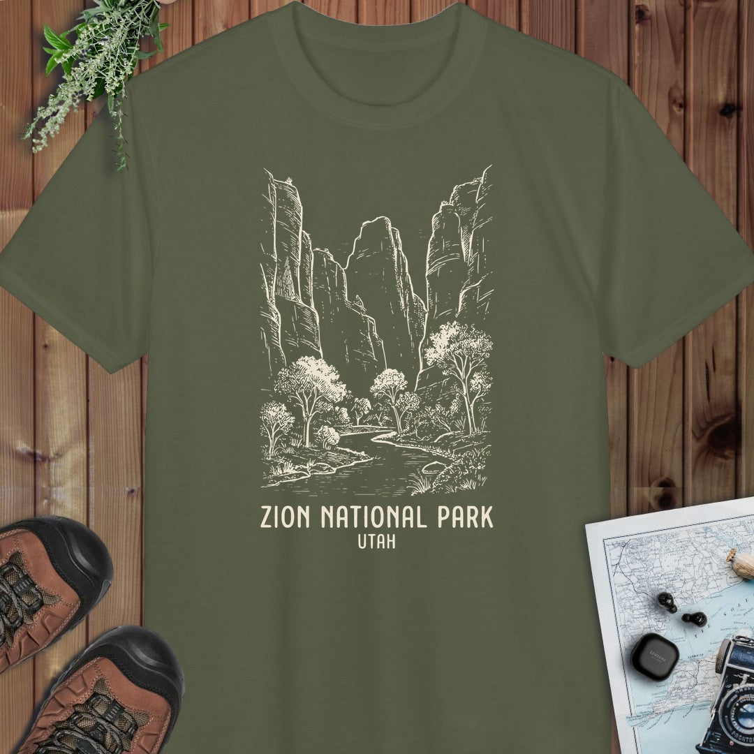 Zion National Park Performance T-Shirt in Military Green
