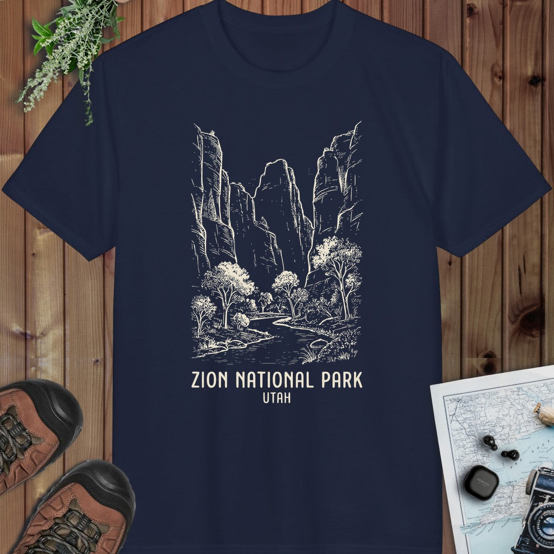 Zion National Park Performance T-Shirt in Navy