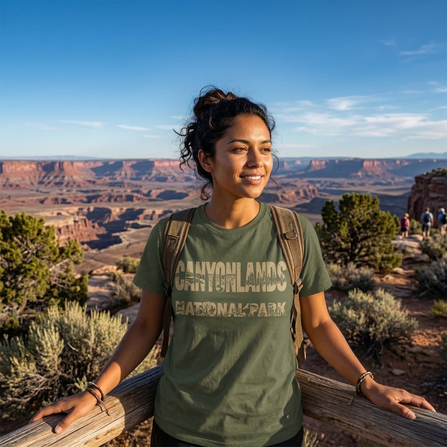 Canyonlands National Park Silhouette T-Shirt - Parks ApparelT-Shirt