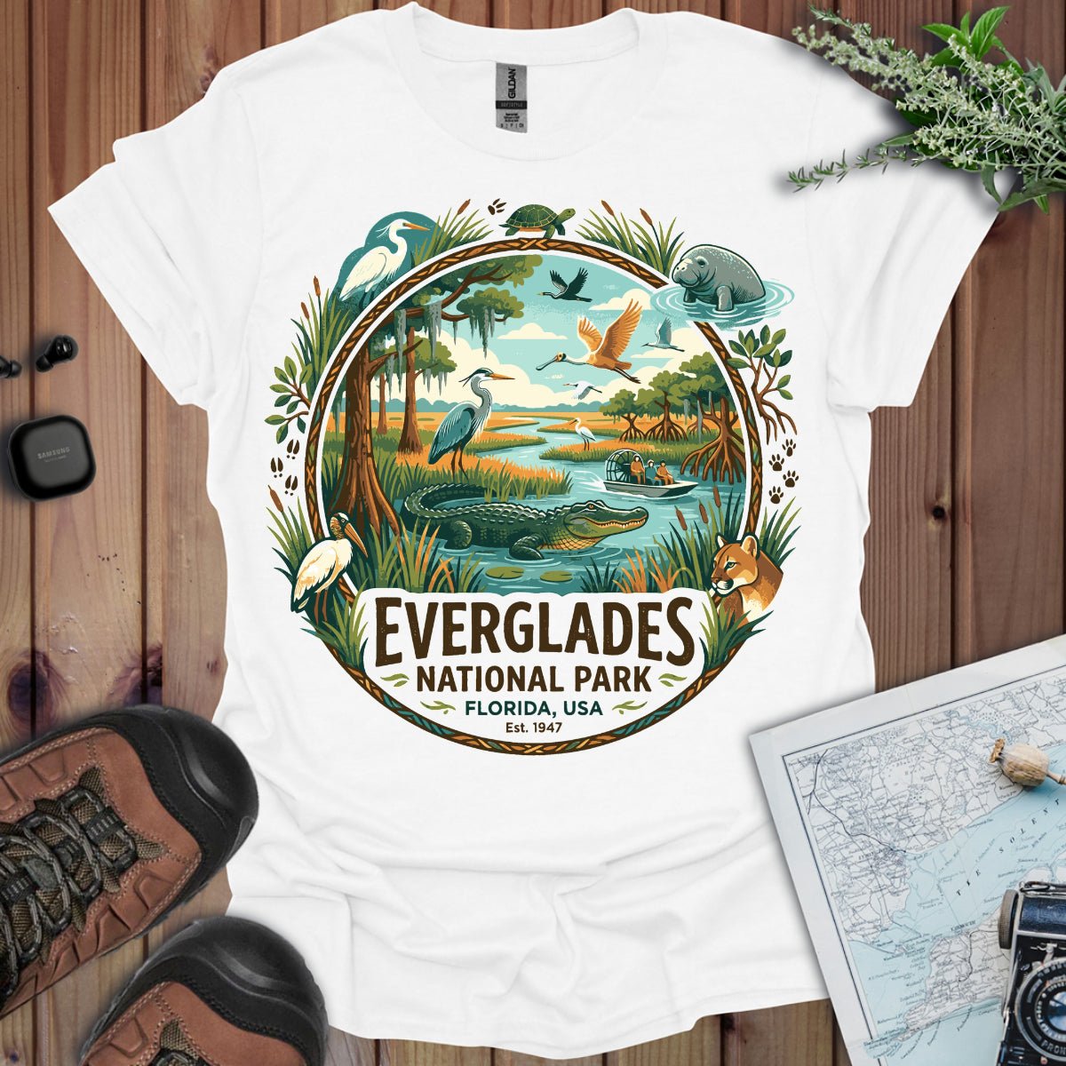 Everglades National Park animals graphic t-shirt alternate apparel color or product angle