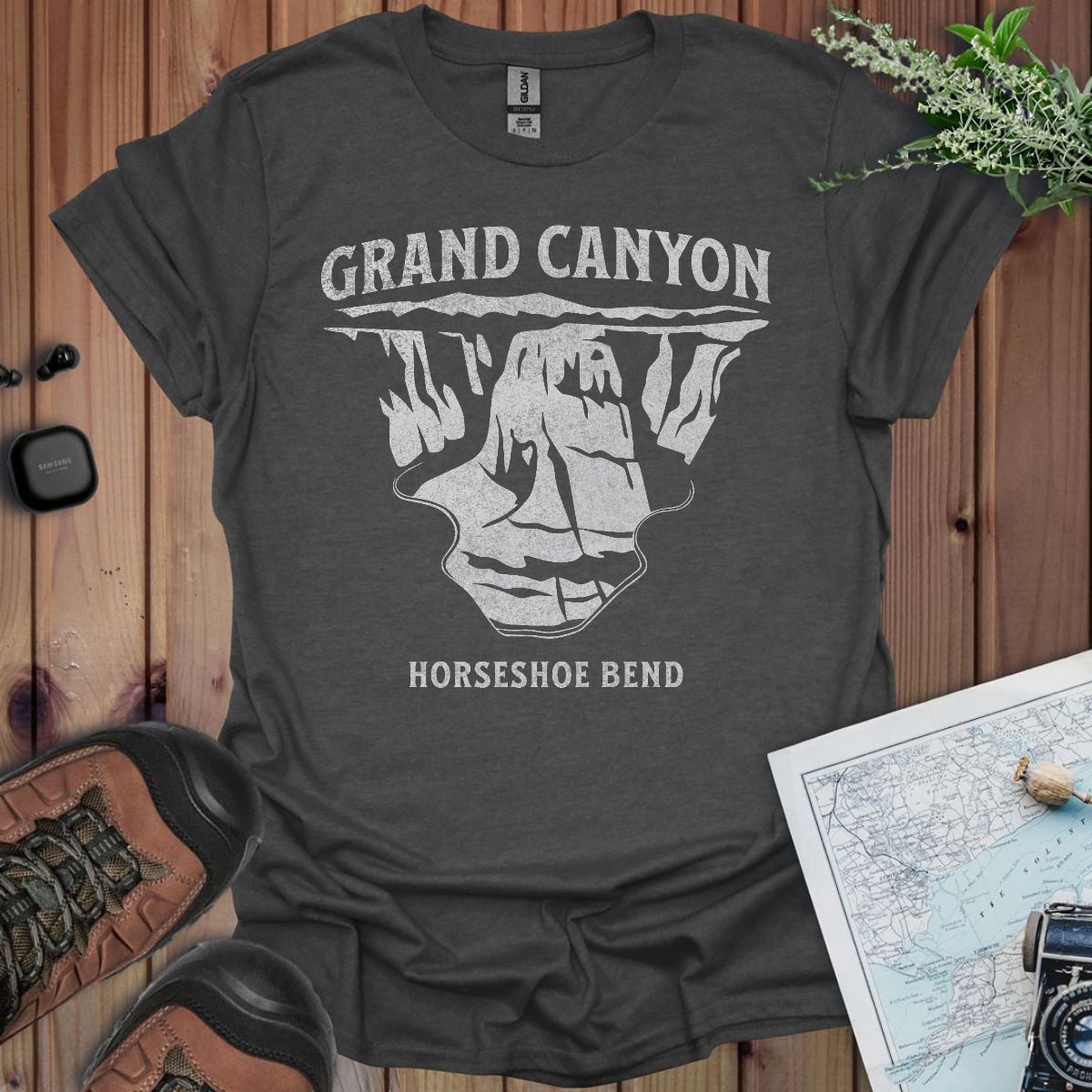 Grand Canyon textured Horseshoe Bend Glen Canyon graphic t-shirt primary product view