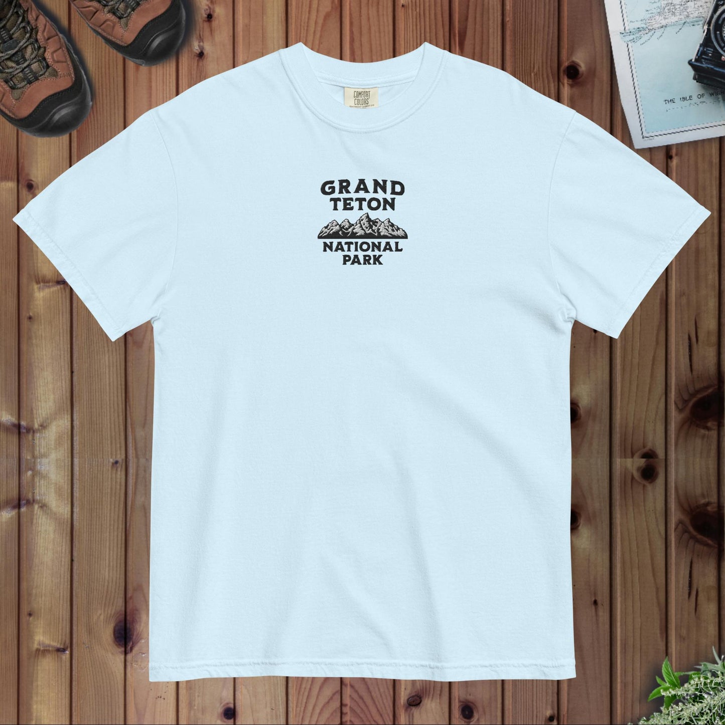 Grand Teton National Park Premium Embroiderd T-shirt - Parks ApparelT-Shirt