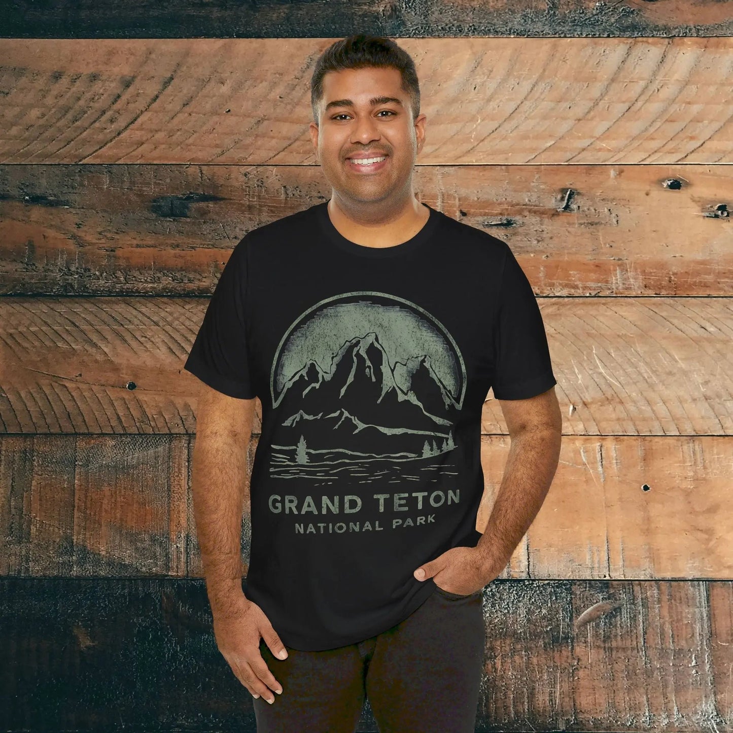 Grand Teton National Park T-Shirt Vintage Distressed Mountains - Parks ApparelT-Shirt