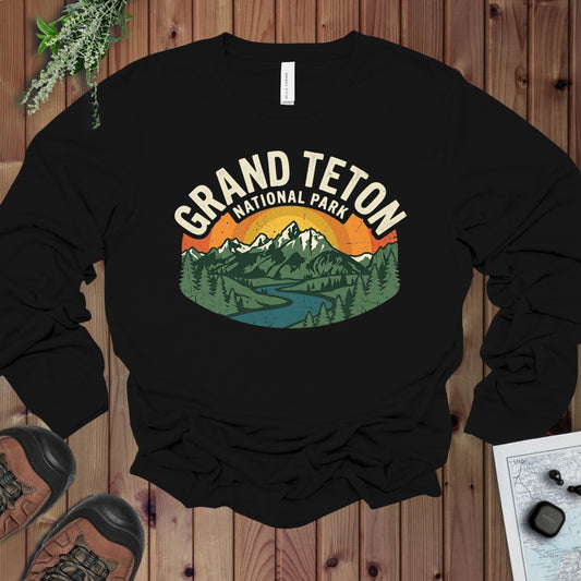 Grand Teton National Park Vintage Graphic Long Sleeve T-Shirt in Black
