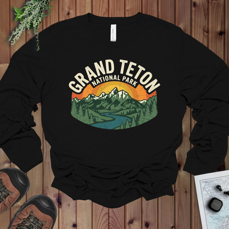 Grand Teton National Park Vintage Graphic Long Sleeve T-Shirt in Black