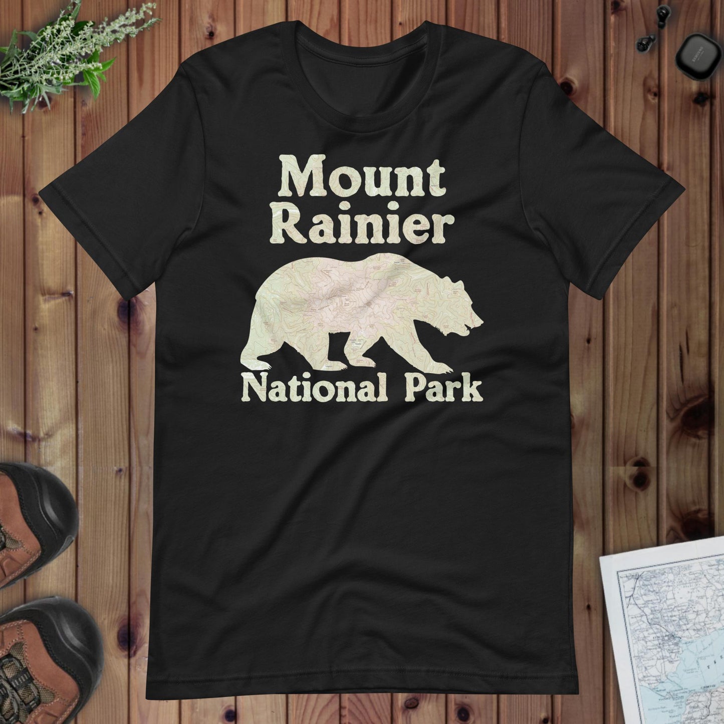 Mount Rainier Bear Topo T-shirt T-Shirt Park Service Apparel Vintage Black XS