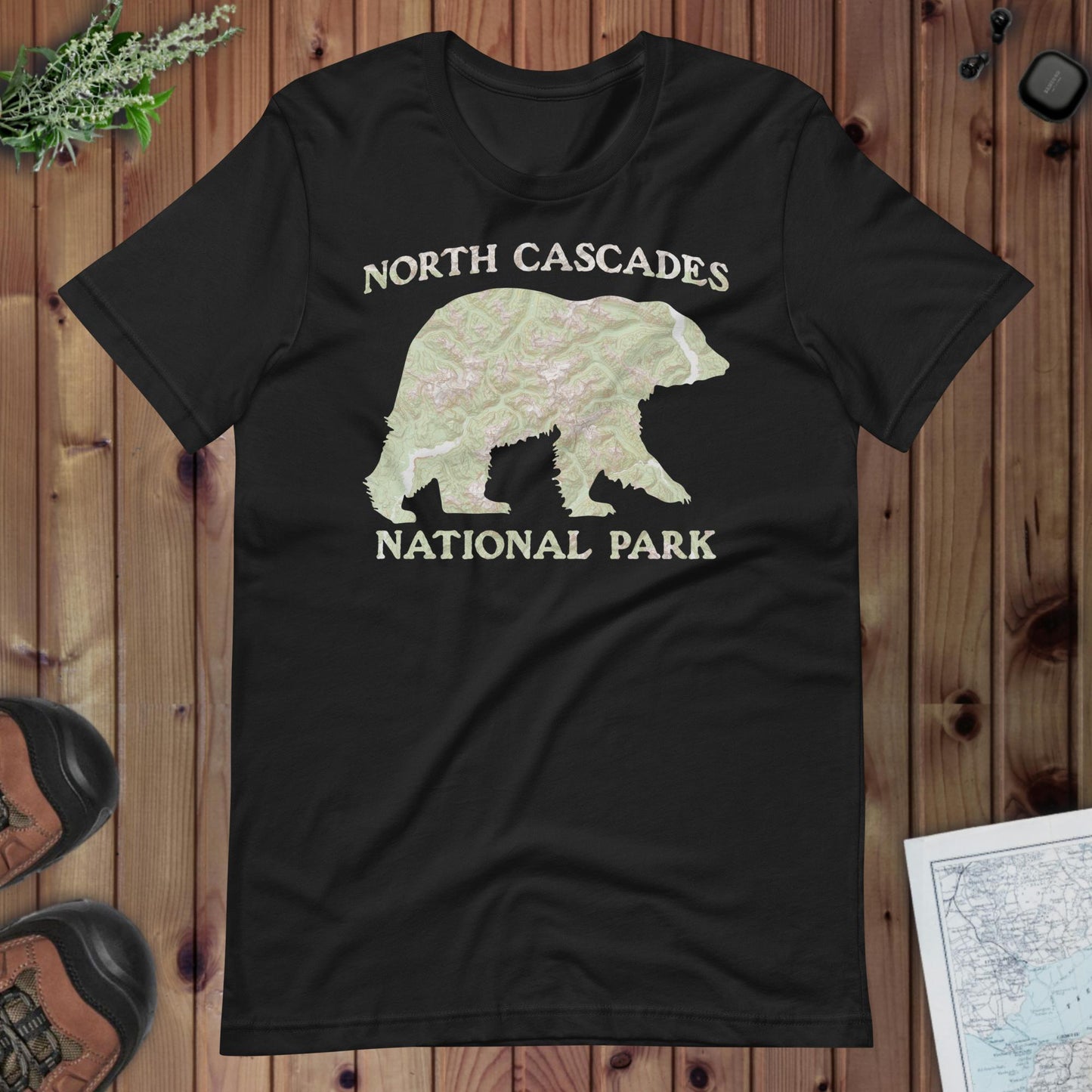 North Cascades Bear Topo T-shirt T-Shirt Park Service Apparel Vintage Black XS