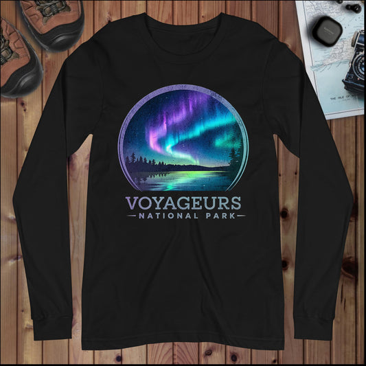 Voyageurs Aurora Borealis Long Sleeve T-shirt - Parks ApparelLong - sleeve