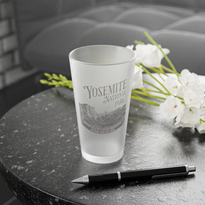 Yosemite Valley John Muir Frosted Pint Glass 16oz - Parks ApparelDrinkware
