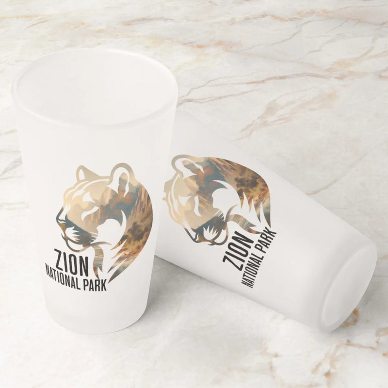 Zion National Park Mountain Lion Frosted Pint - Parks Apparelpint glass