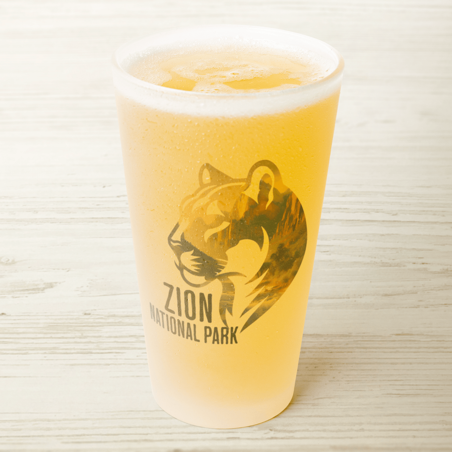 Zion National Park Mountain Lion Frosted Pint - Parks Apparelpint glass
