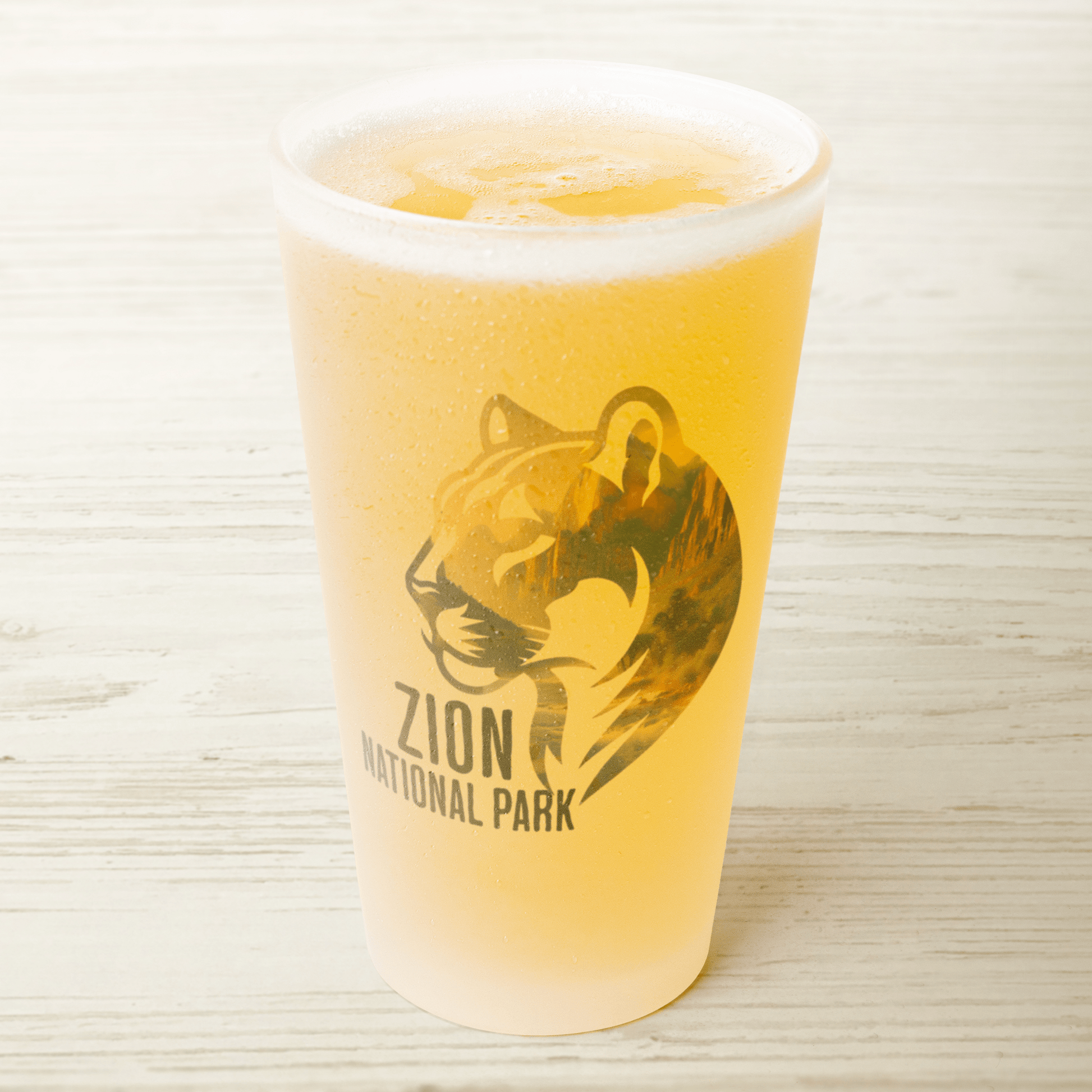 Zion National Park Mountain Lion Frosted Pint - Parks Apparelpint glass